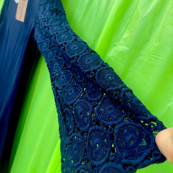 Philosophy NWT Dress navy blue with crochet sleeves size S - Picture 4 of 13